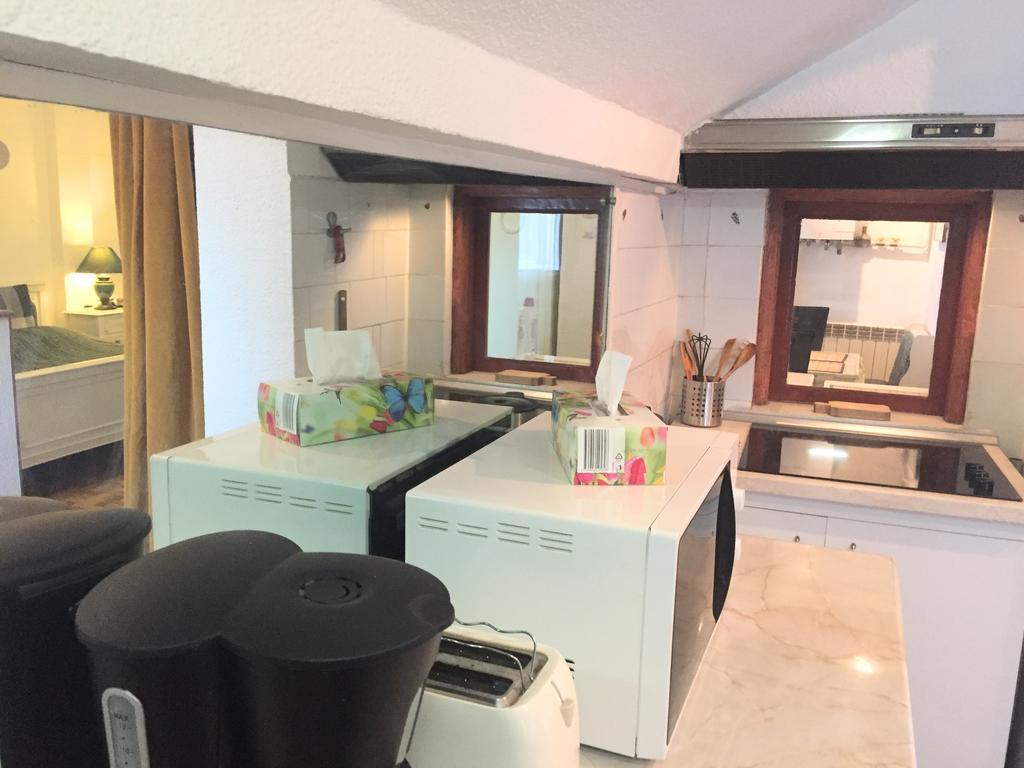 One Bedroom Apartment French Embassy Bukarest Exterior foto